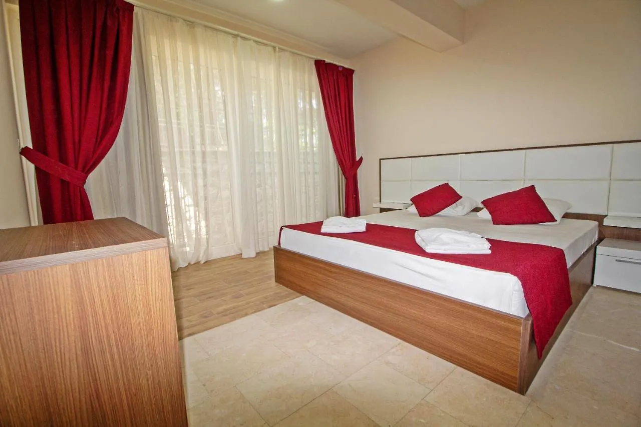 Nokta Kaya Suit Apart, Fethiye, Oeluedeniz